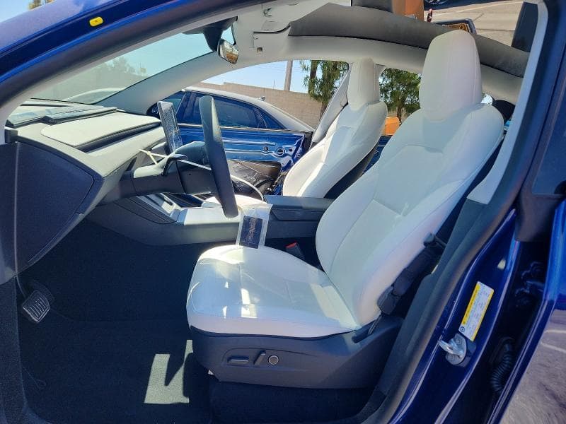 2026 TESLA MODEL Y 7