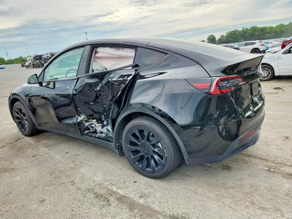 2023 TESLA MODEL Y 2