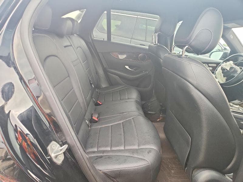 2019 MERCEDES-BENZ GLC 300 4MATIC 300 4MATIC 10