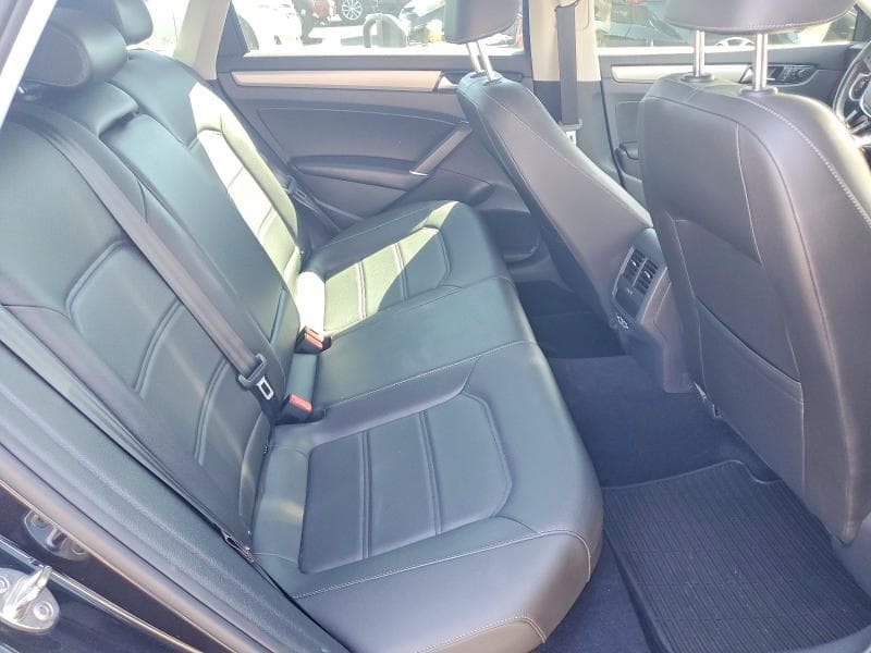 2020 VOLKSWAGEN PASSAT SE 10