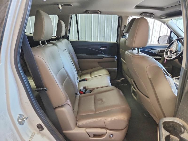 2016 HONDA PILOT EXLN 11