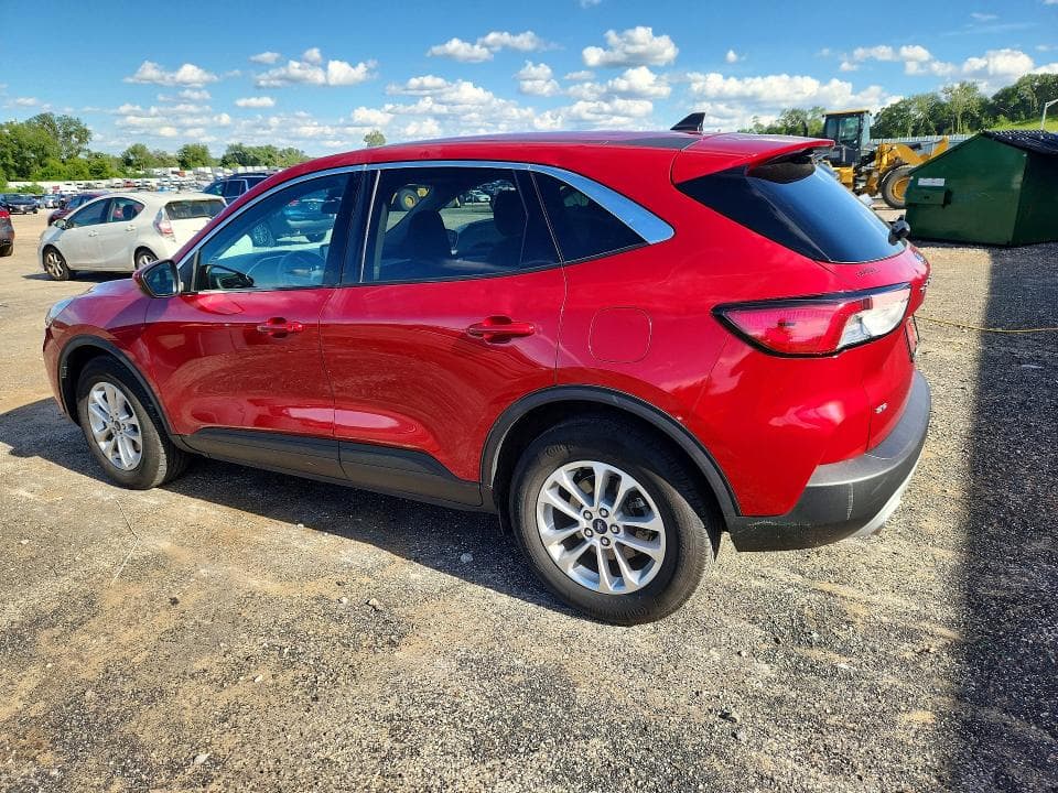 2020 FORD ESCAPE SE 2