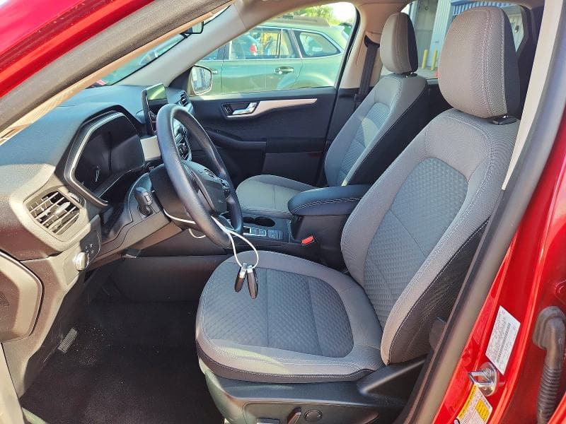 2020 FORD ESCAPE SE 7