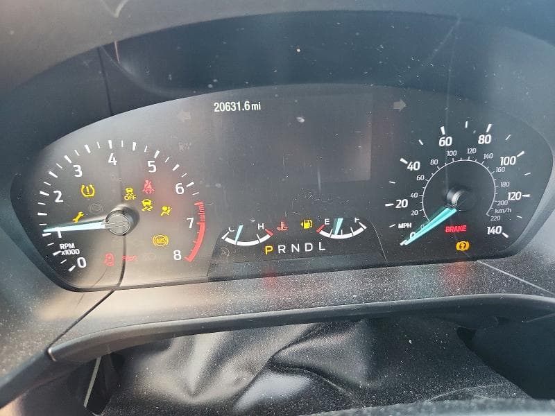 2020 FORD ESCAPE SE 9
