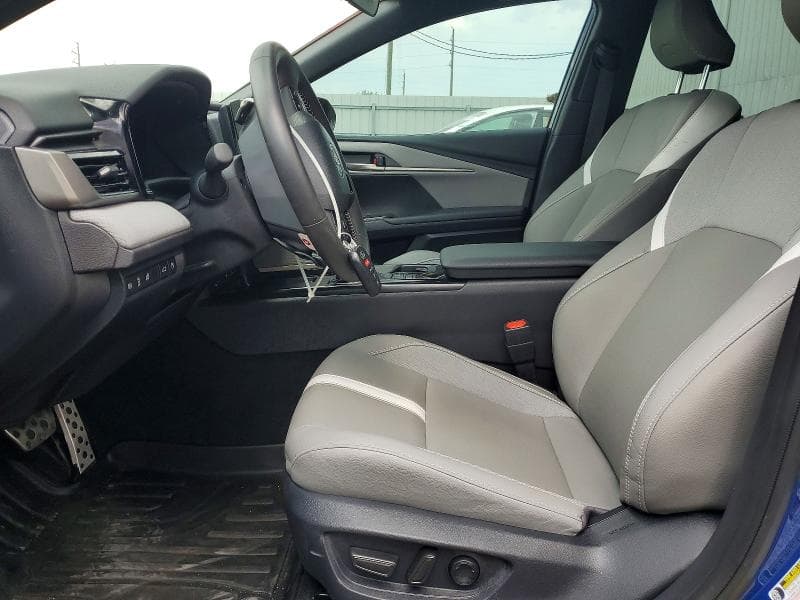 2026 TOYOTA CAMRY SE 7
