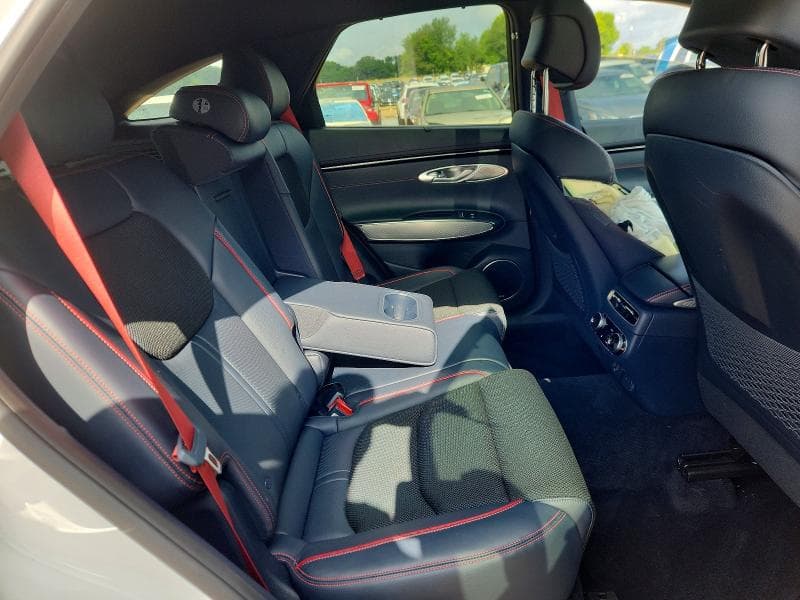 2023 GENESIS GV70 2.5T STANDARD 2.5T STANDARD 11