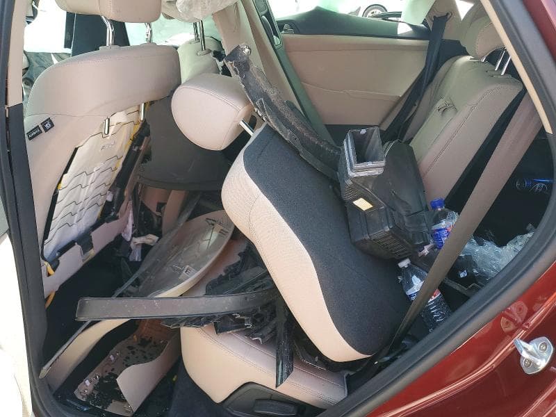2017 HYUNDAI TUCSON SE 11