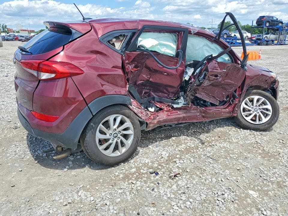 2017 HYUNDAI TUCSON SE 3