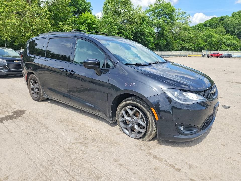 2018 CHRYSLER PACIFICA TOURING L PLUS 4
