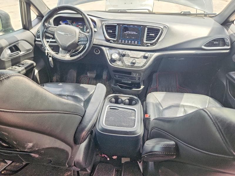 2018 CHRYSLER PACIFICA TOURING L PLUS 8