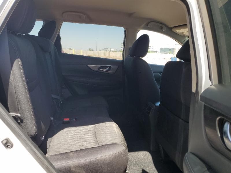 2019 NISSAN ROGUE SV 11
