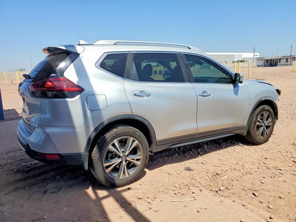 2019 NISSAN ROGUE SV 3