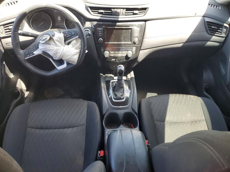 2019 NISSAN ROGUE SV 8