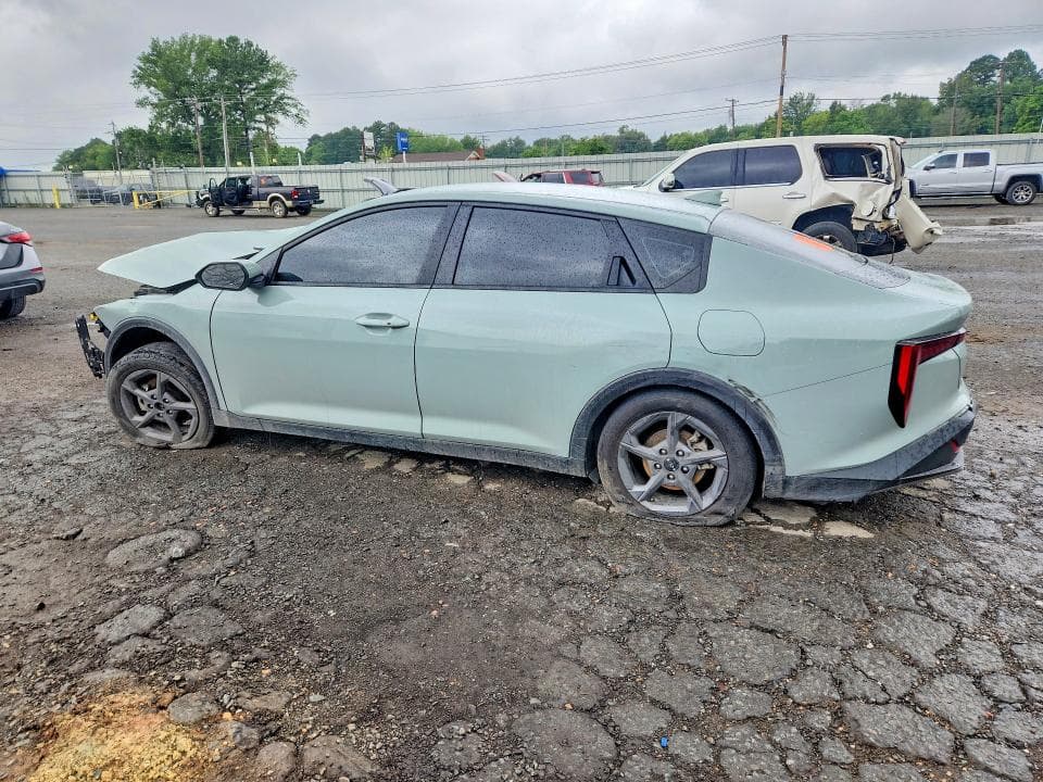 2025 KIA K4 LXS 2
