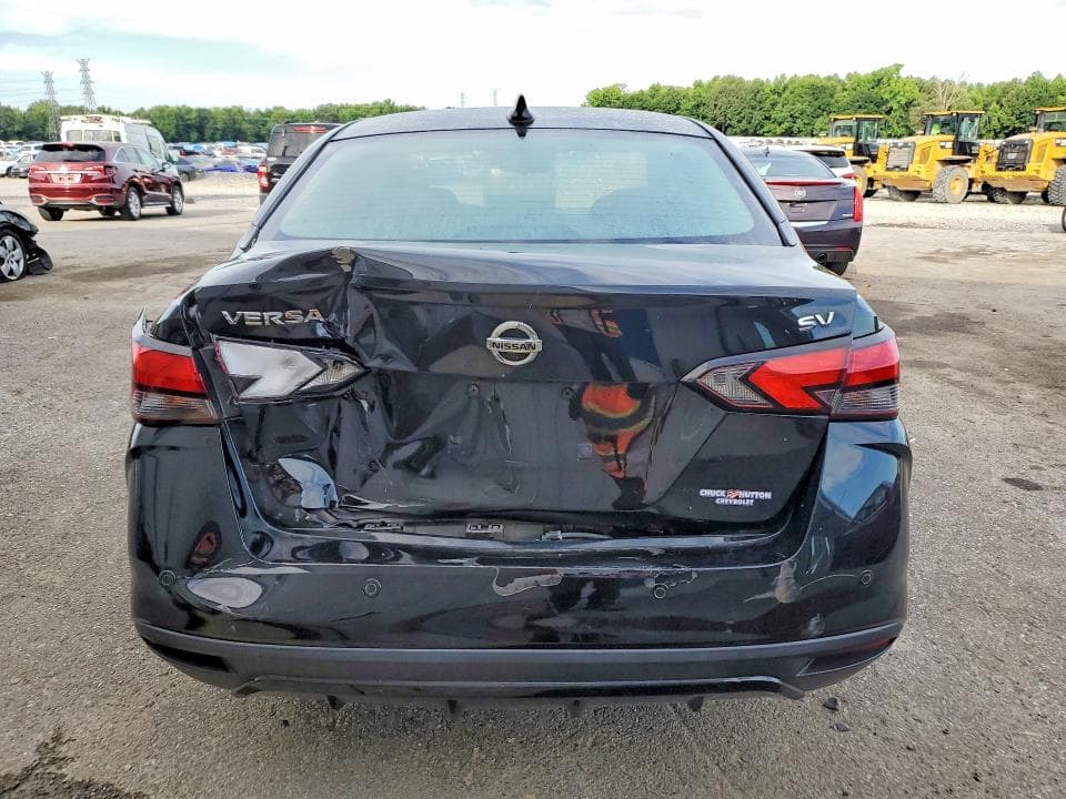 2021 NISSAN VERSA SV SV 6