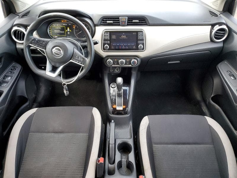 2021 NISSAN VERSA SV SV 8