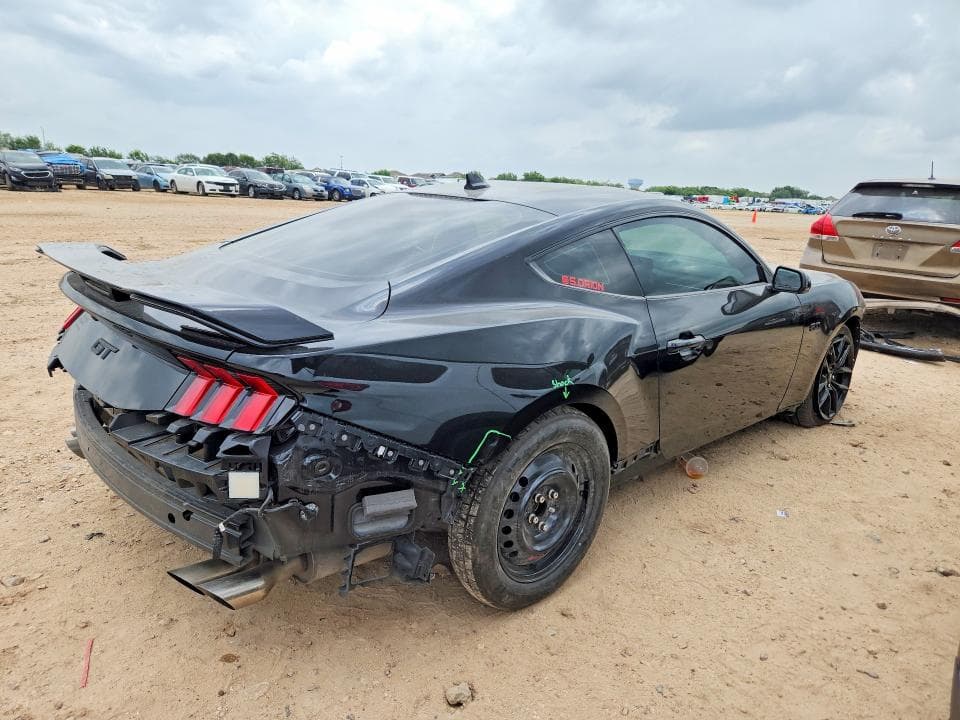 2024 FORD MUSTANG GT 3