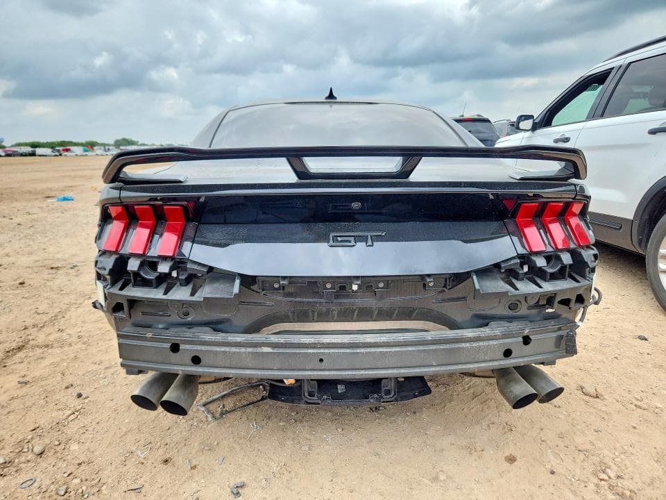 2024 FORD MUSTANG GT 6