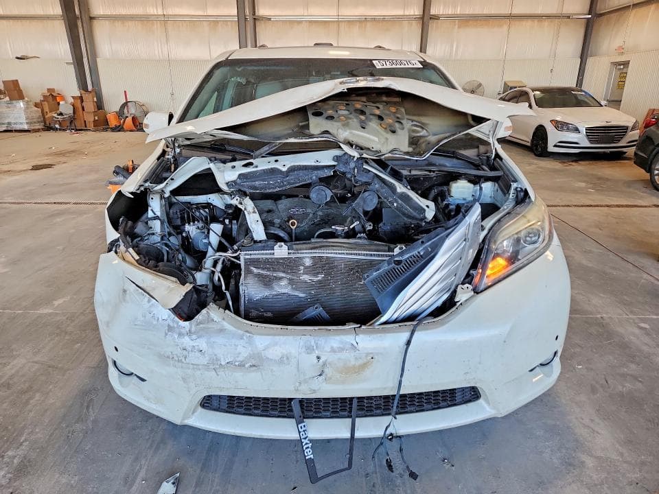 2017 TOYOTA SIENNA LIMITED PREMIUM 7-PASSENGER 5