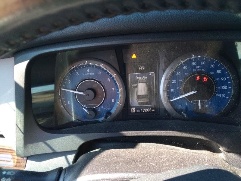 2017 TOYOTA SIENNA LIMITED PREMIUM 7-PASSENGER 9