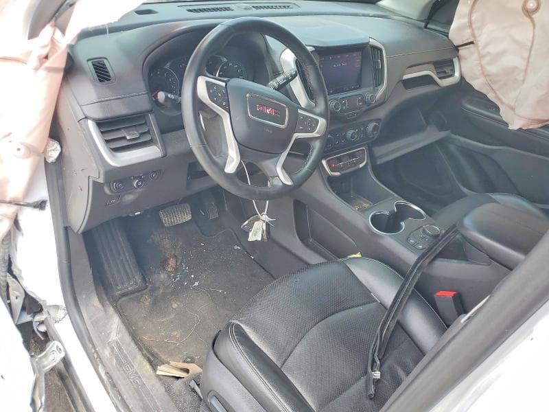 2024 GMC TERRAIN SLT 8
