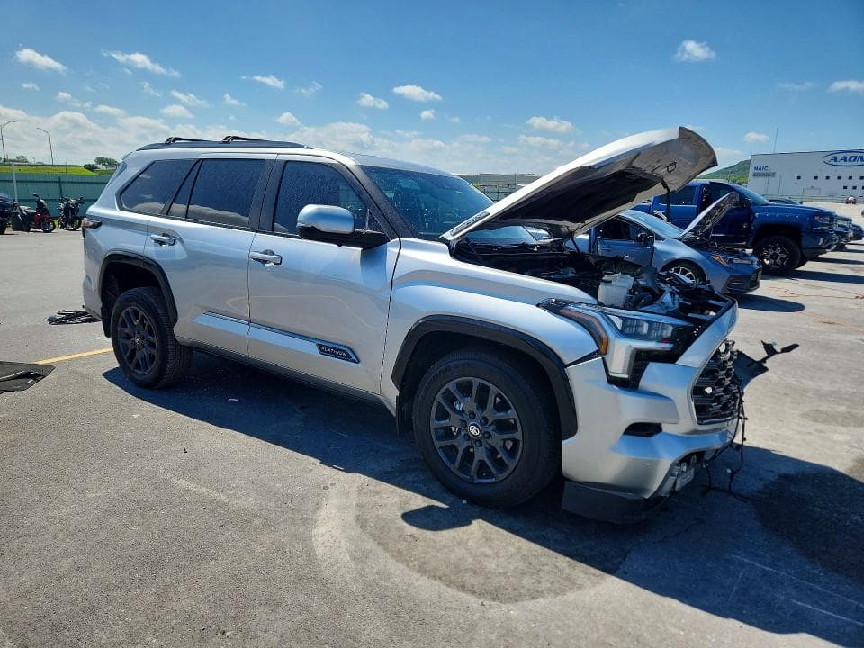 2025 TOYOTA SEQUOIA PLATINUM 4