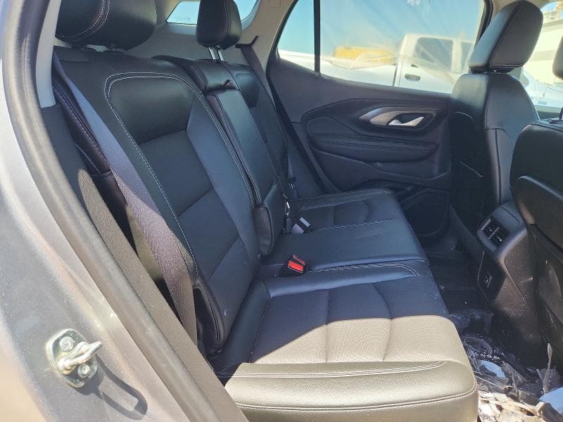 2024 GMC TERRAIN SLT 11