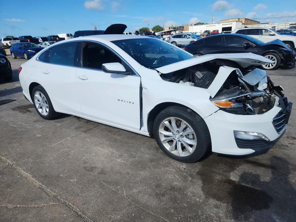 2020 CHEVROLET MALIBU LT 4