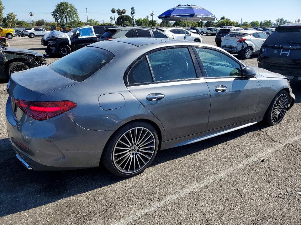 2025 MERCEDES-BENZ C 300 3