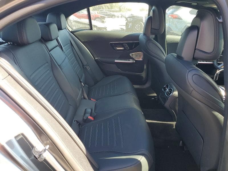 2025 MERCEDES-BENZ C 300 10