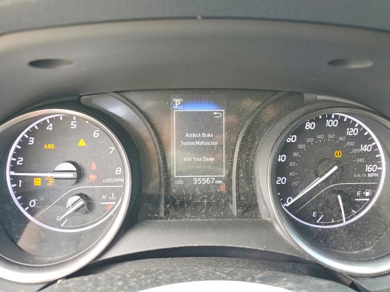 2024 TOYOTA CAMRY SE 9