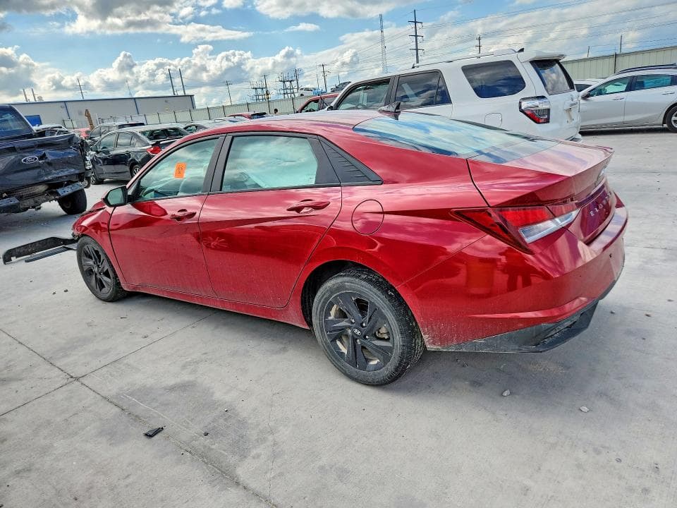 2021 HYUNDAI ELANTRA SEL 2