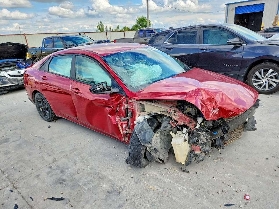 2021 HYUNDAI ELANTRA SEL 4