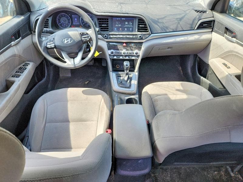 2020 HYUNDAI ELANTRA SEL SEL 8