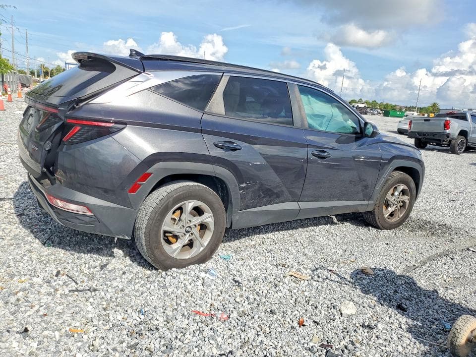 2023 HYUNDAI TUCSON SEL 3