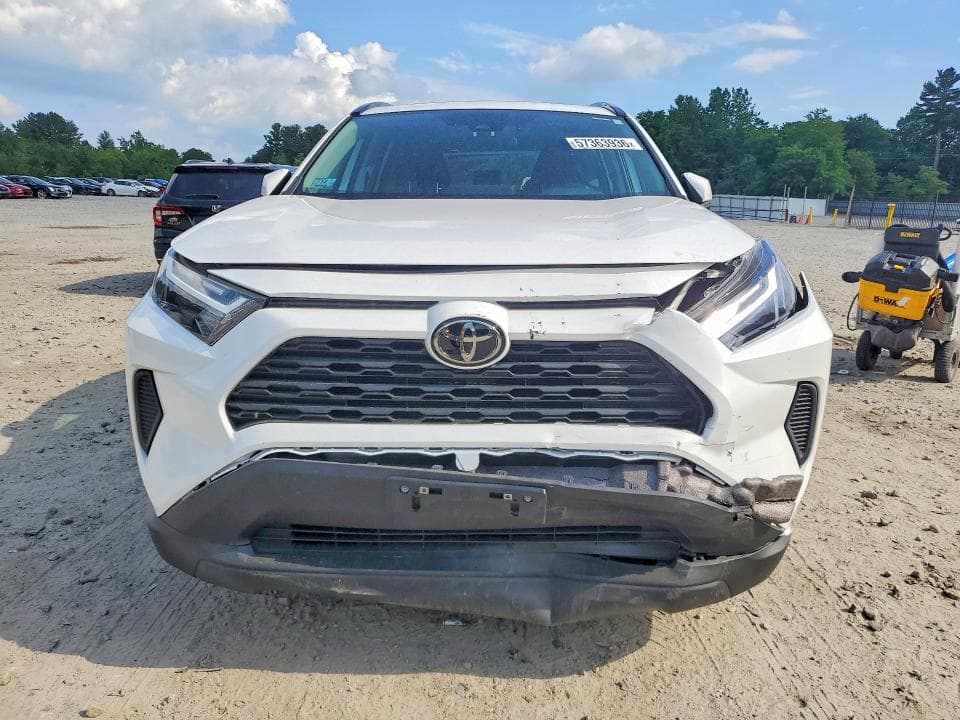 2025 TOYOTA RAV4 XLE XLE 5