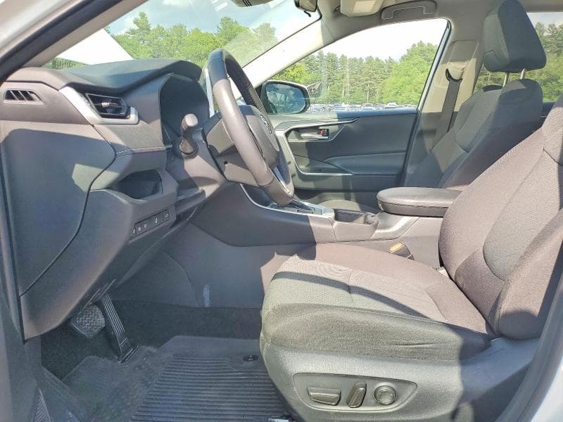 2025 TOYOTA RAV4 XLE XLE 7