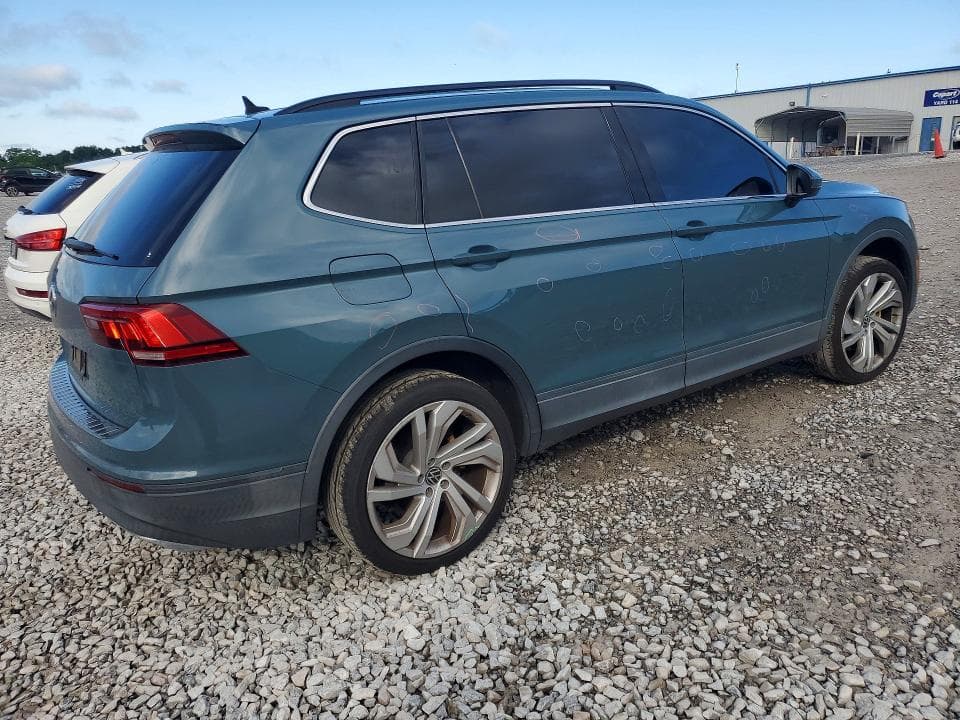 2019 VOLKSWAGEN TIGUAN SE 3