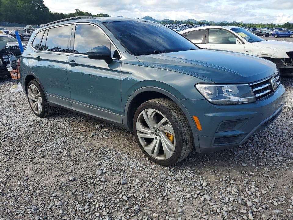 2019 VOLKSWAGEN TIGUAN SE 4