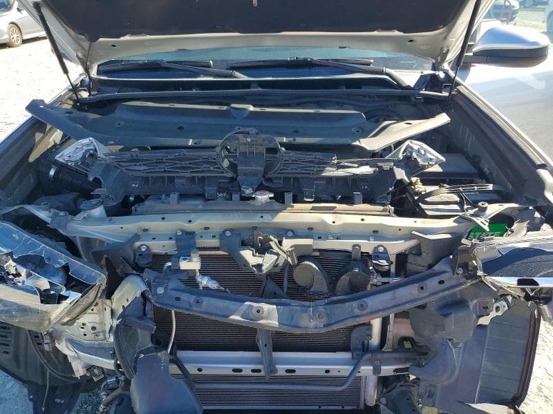 2017 TOYOTA 4RUNNER SR5 SR5 12