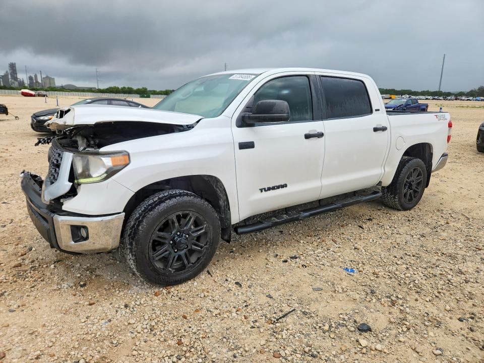 2020 TOYOTA TUNDRA SR5 - 1