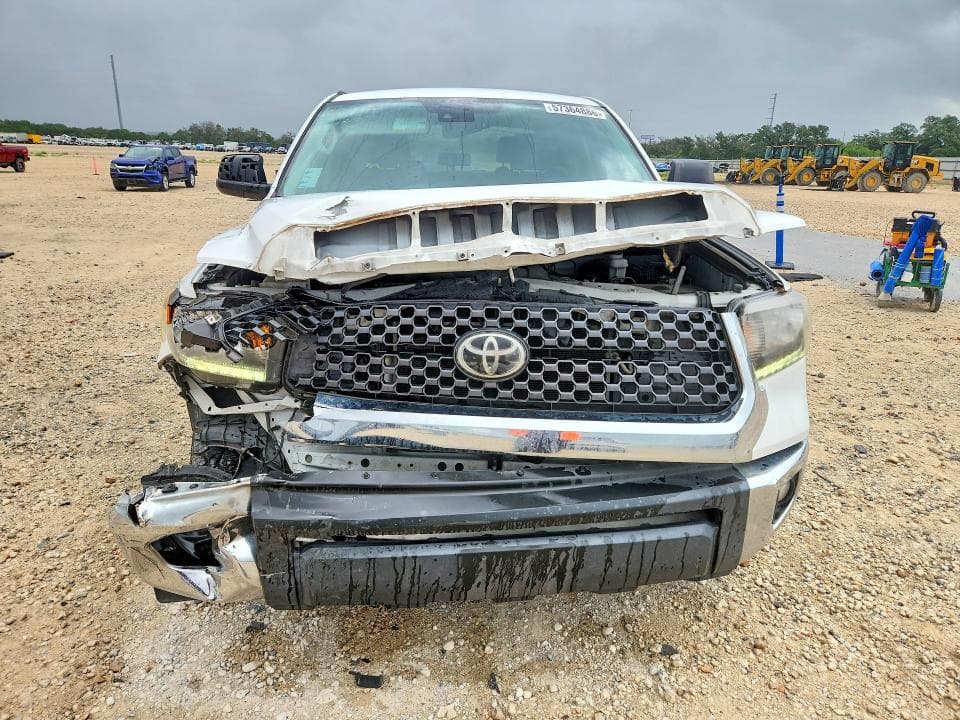 2020 TOYOTA TUNDRA SR5 5