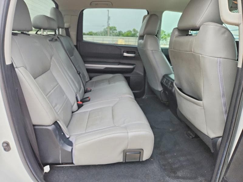 2020 TOYOTA TUNDRA SR5 10