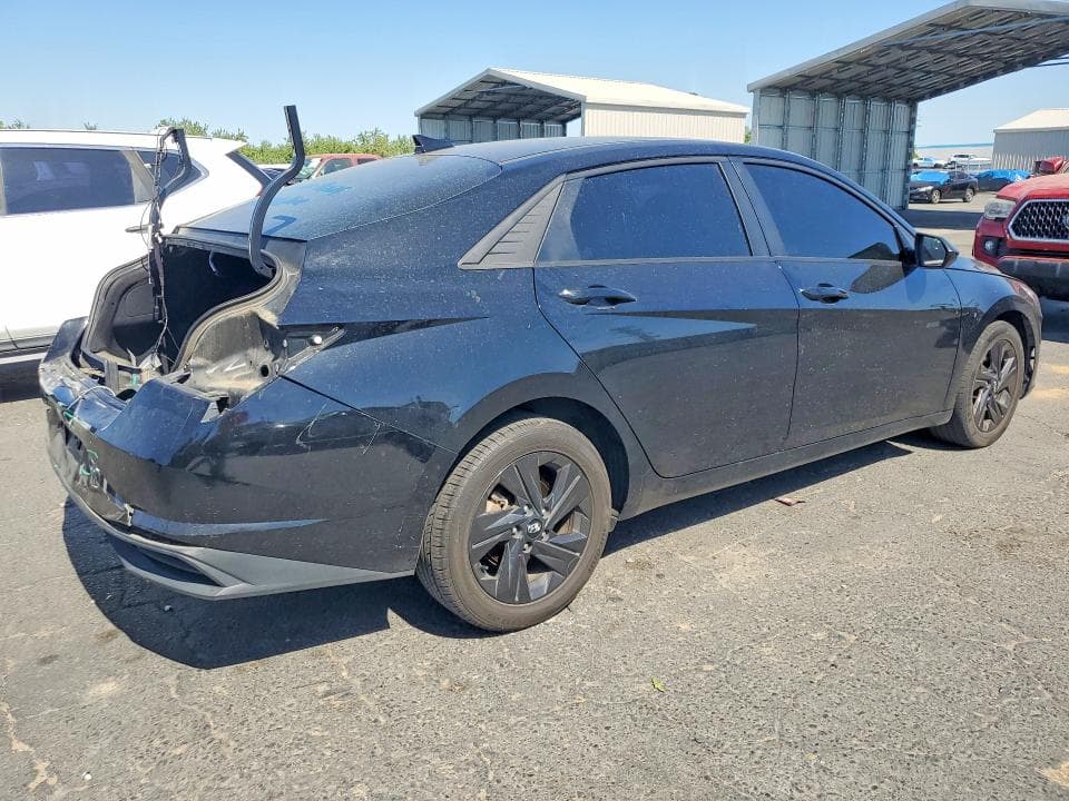 2021 HYUNDAI ELANTRA SEL 3