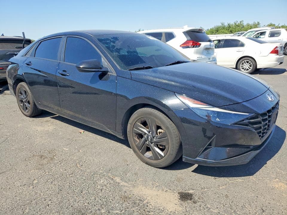 2021 HYUNDAI ELANTRA SEL 4