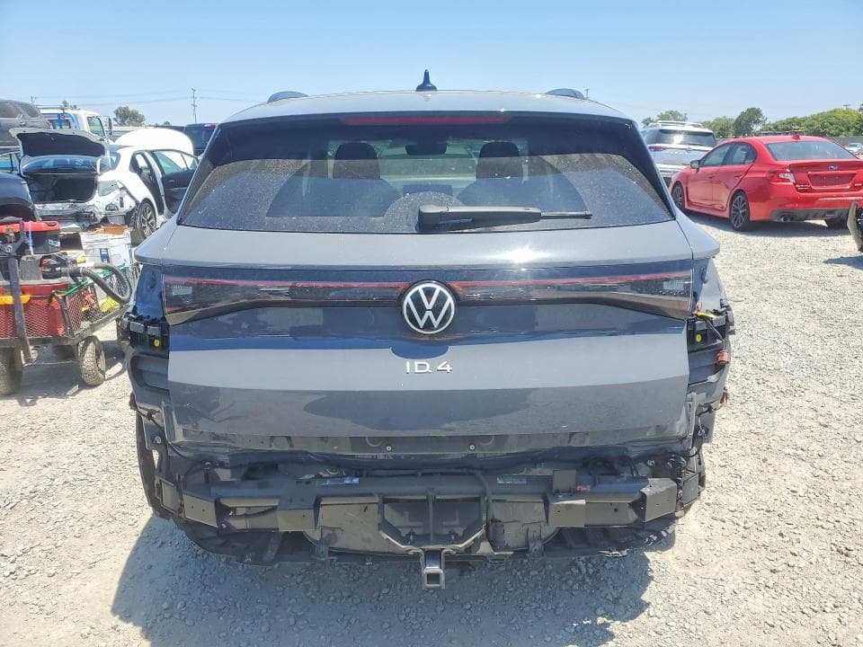 2023 VOLKSWAGEN ID.4 PRO S 6