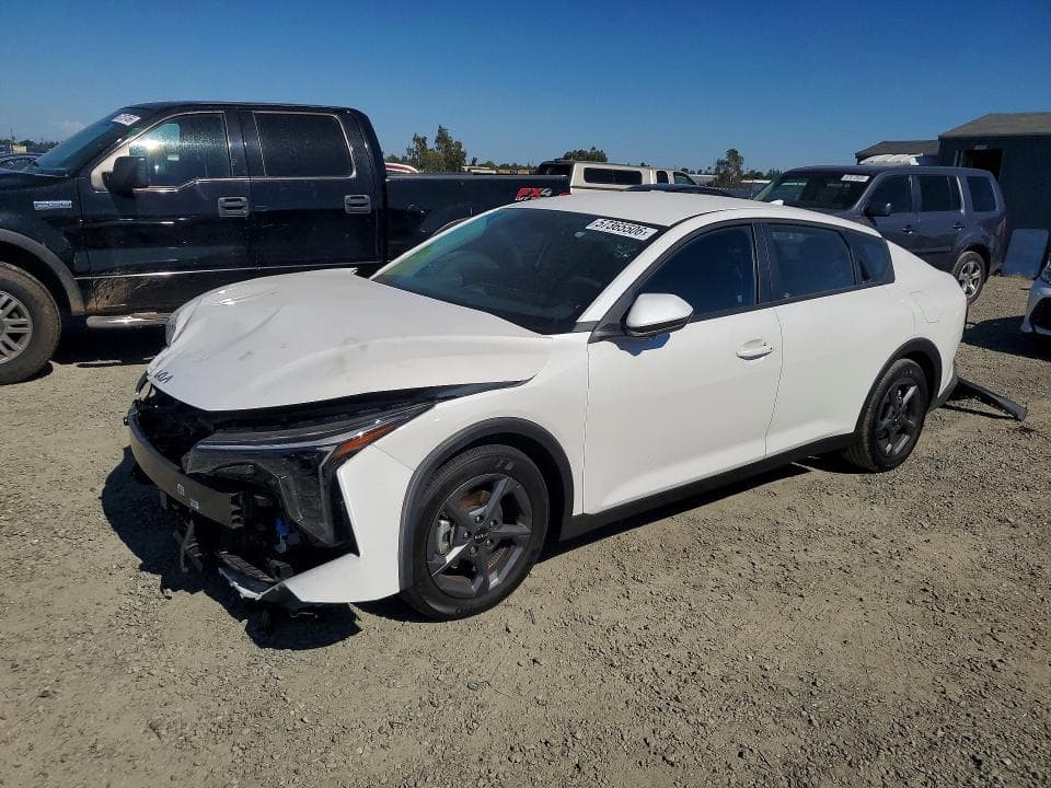 2025 KIA K4 LXS - 1