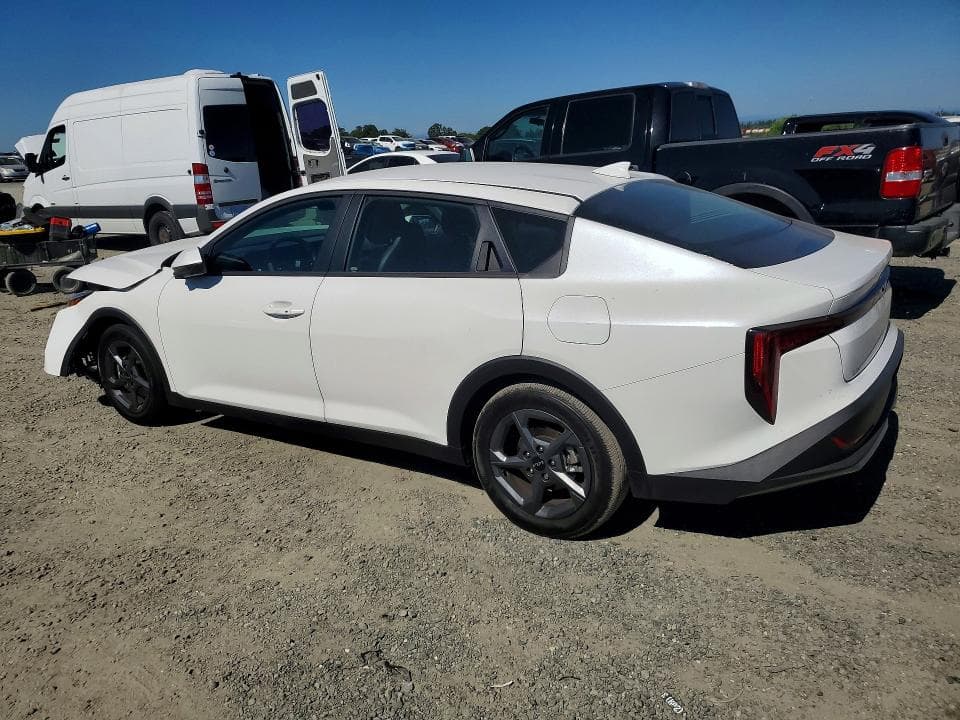 2025 KIA K4 LXS 2