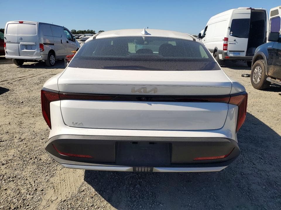 2025 KIA K4 LXS 6