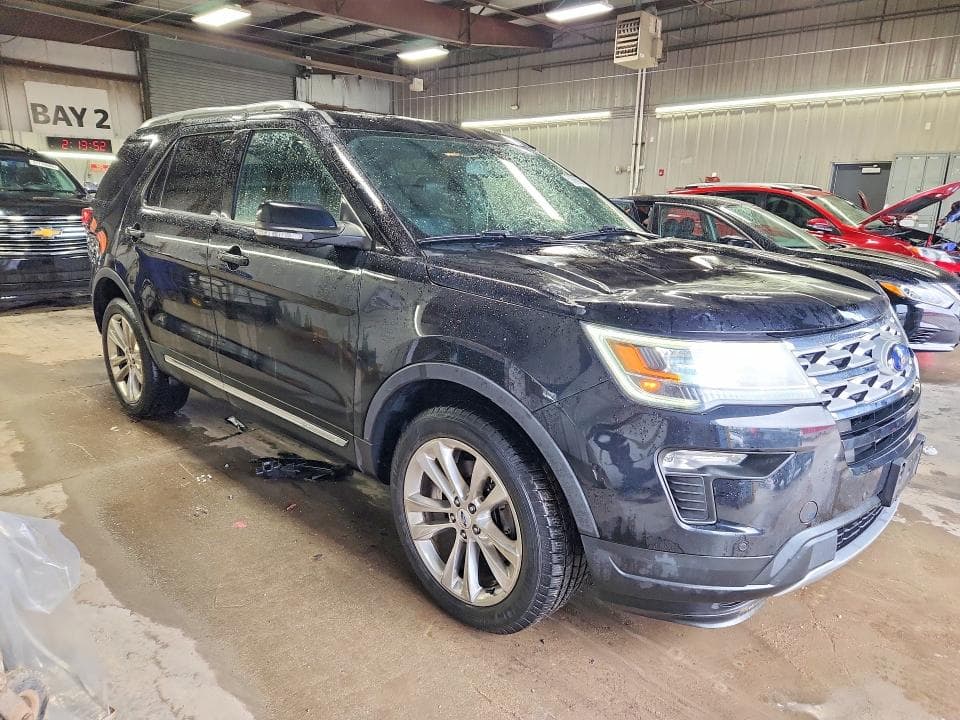 2018 FORD EXPLORER XLT 4